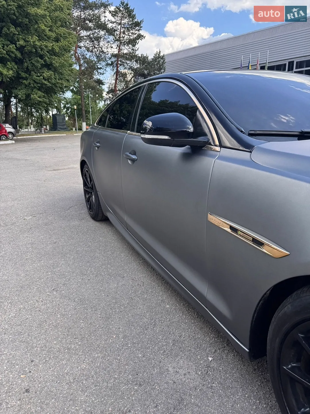 2017 Jaguar XJ - мініатюра 16