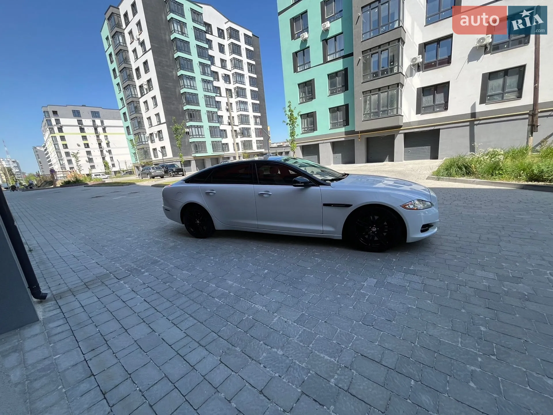 2014 Jaguar XJ - мініатюра 30