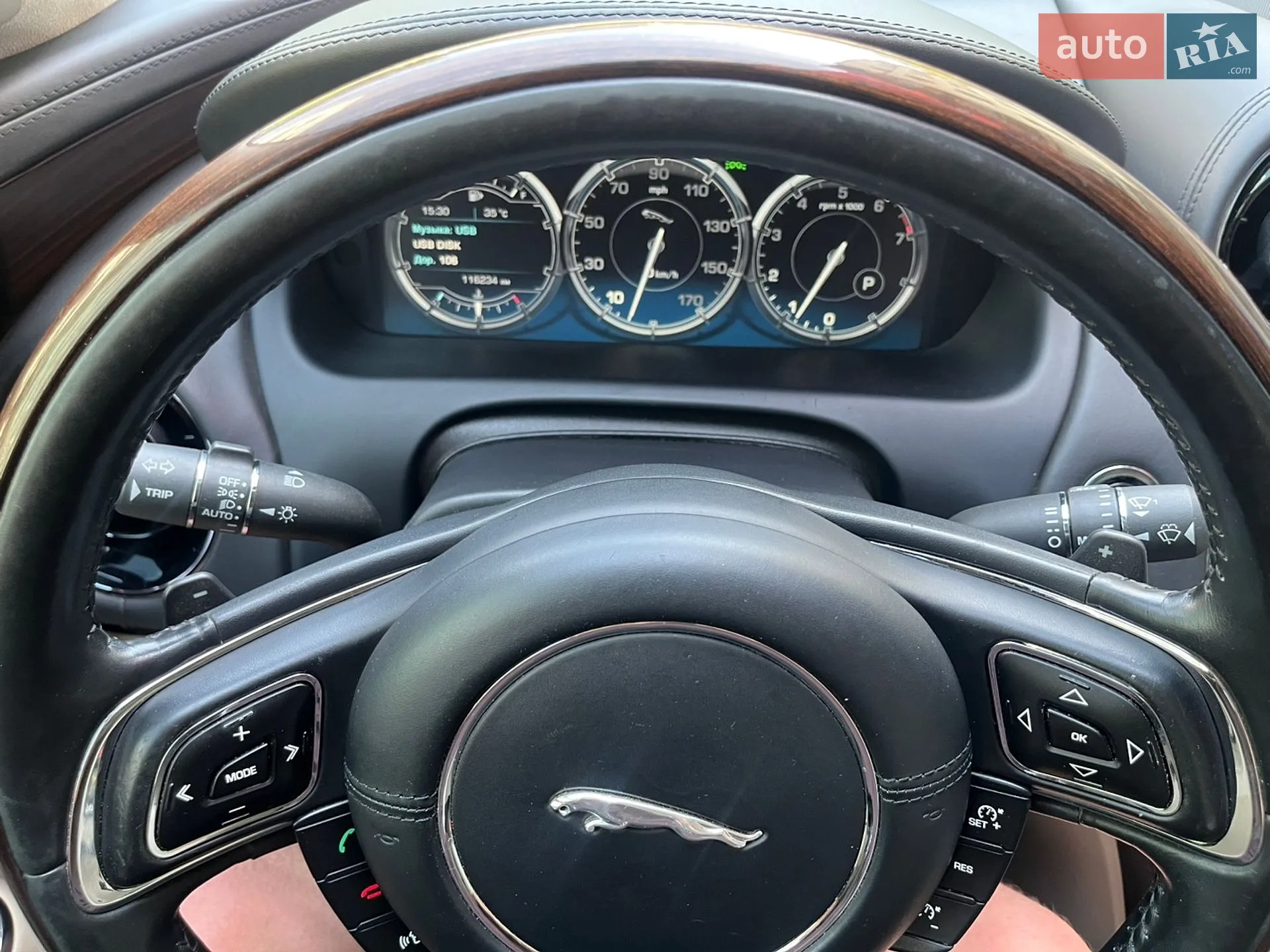 2014 Jaguar XJ - мініатюра 61