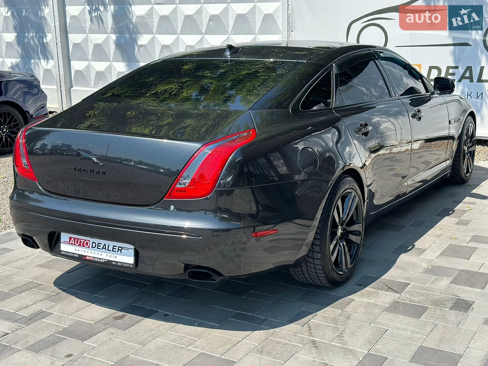 2013 Jaguar XJ - мініатюра 6
