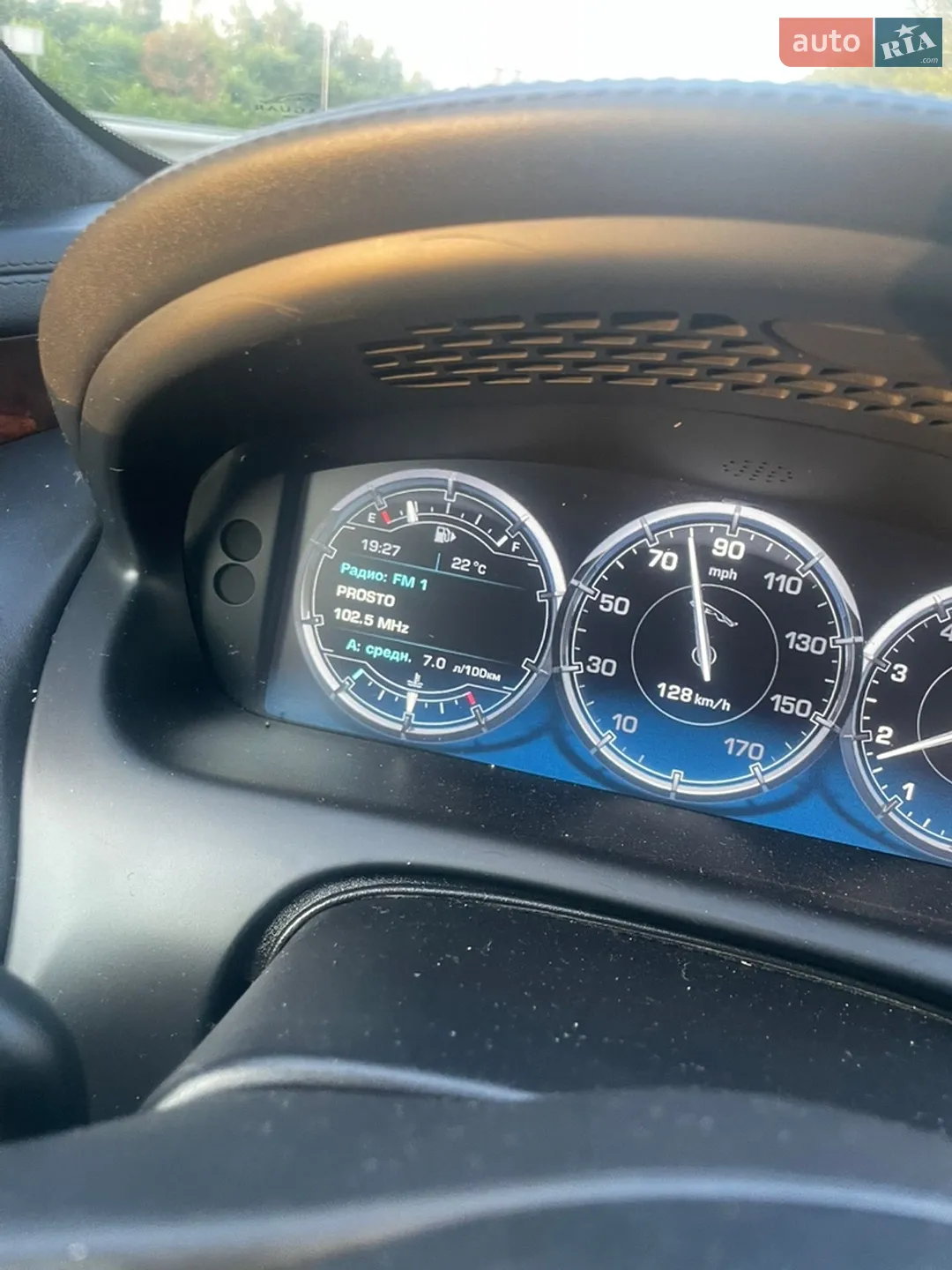 2012 Jaguar XJ - мініатюра 44