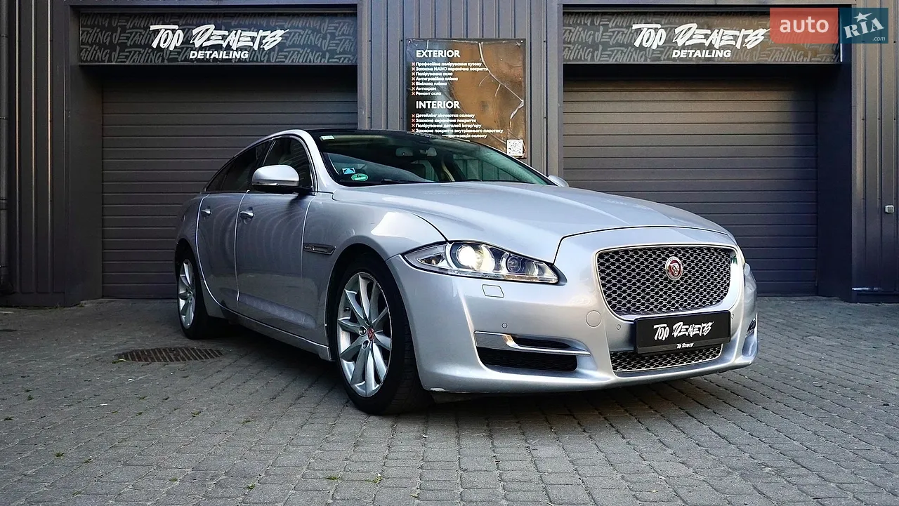 2014 Jaguar XJ - мініатюра 23