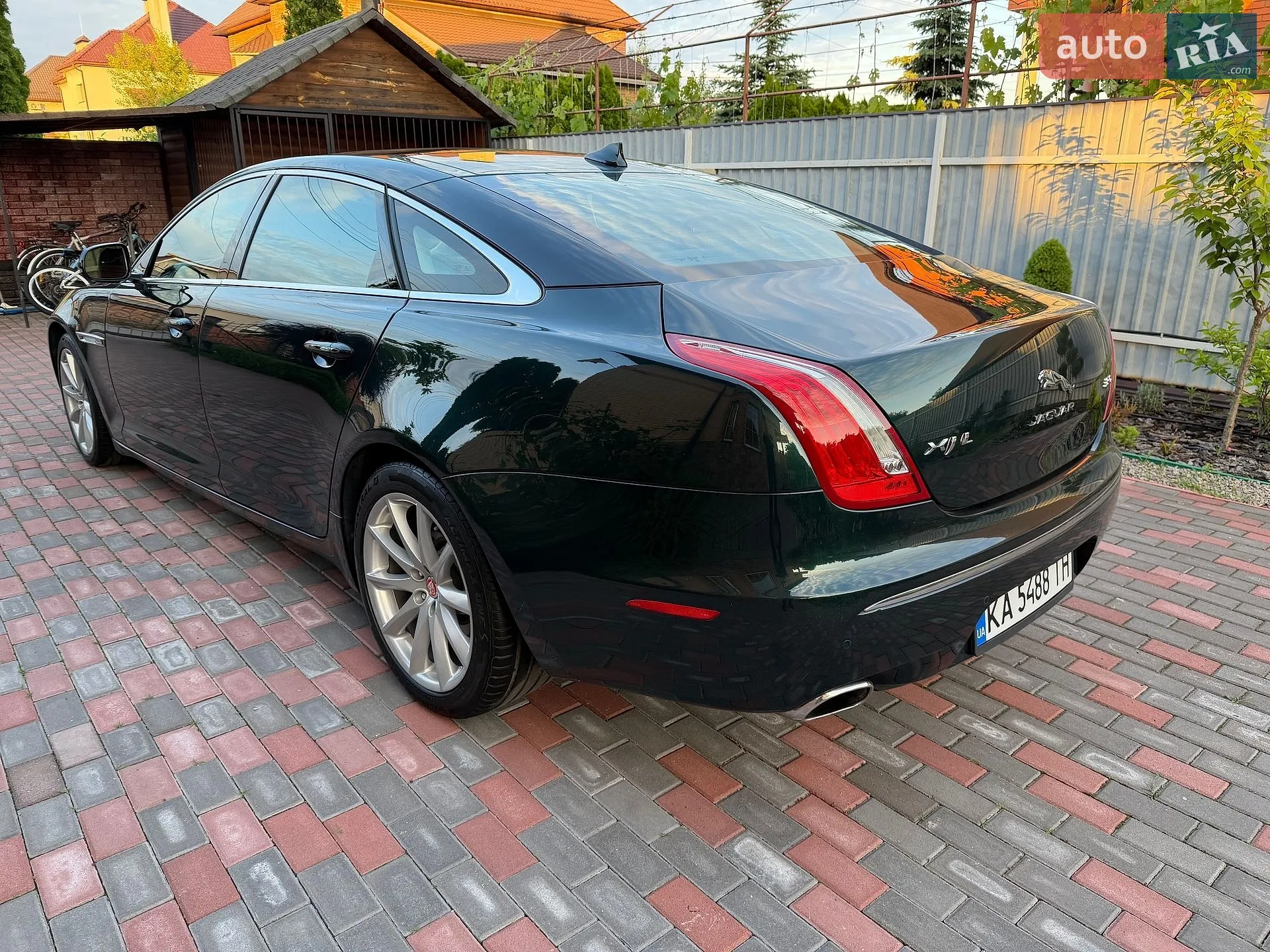 2015 Jaguar XJ - мініатюра 4
