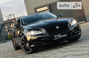 Седан Jaguar XJL 2015 в Мукачево
