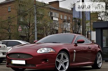 Купе Jaguar XK 2008 в Киеве