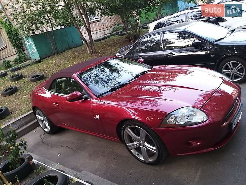 Кабриолет Jaguar XK 2008 в Киеве
