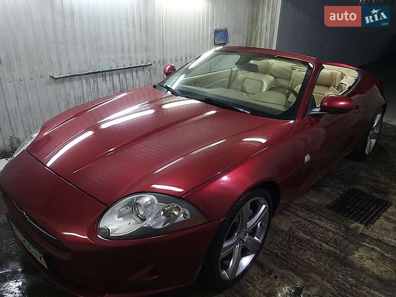 Кабриолет Jaguar XK 2008 в Киеве