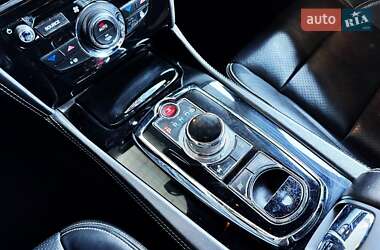 Купе Jaguar XK 2013 в 