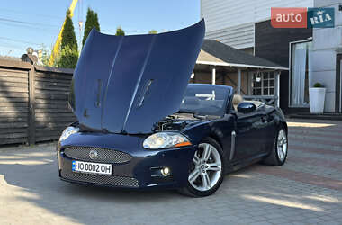 Кабриолет Jaguar XK 2007 в 