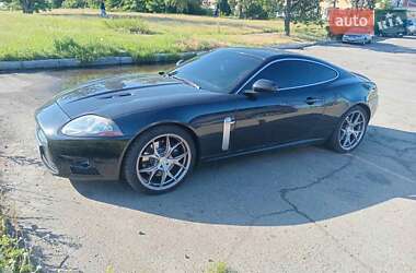 Купе Jaguar XK 2007 в Киеве