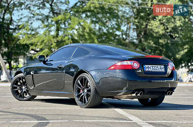 Купе Jaguar XK 2008 в 