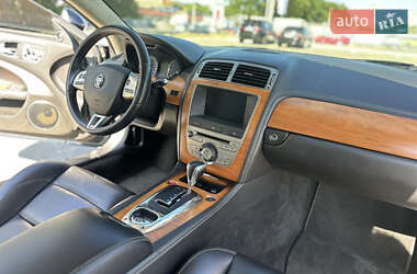 Купе Jaguar XK 2008 в 