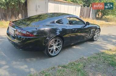 Купе Jaguar XK 2007 в 
