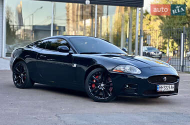 Купе Jaguar XK 2008 в 