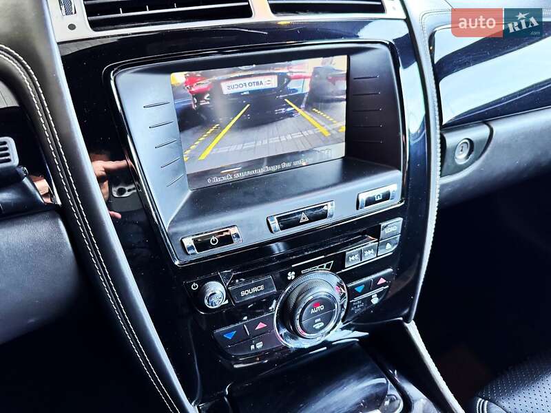 Купе Jaguar XK 2013 в Києві