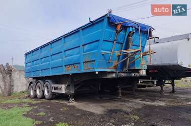 Зерновоз - напівпричіп Janmil SK 2005 в Петриківці
