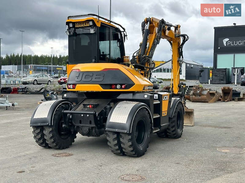 Колесный экскаватор JCB 110 2018 в Ровно