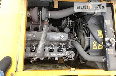 Экскаватор погрузчик JCB 175 2006 в Калуше