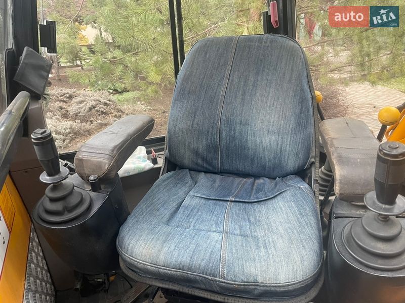 Экскаватор погрузчик JCB 1CX 1998 в Кривом Роге фото 8 Экскаватор погрузчик JCB 1CX 1998 в Кривом Роге