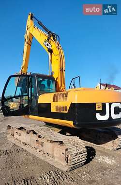 Экскаватор погрузчик JCB 220 2011 в Тернополе