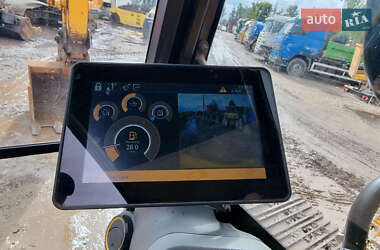 Гусеничный экскаватор JCB 220 2020 в 