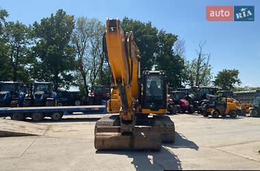 Гусеничный экскаватор JCB 220 2020 в 