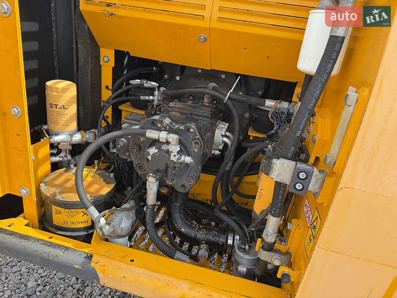 Гусеничный экскаватор JCB 220 2013 в Киеве фото 16 Гусеничный экскаватор JCB 220 2013 в Киеве