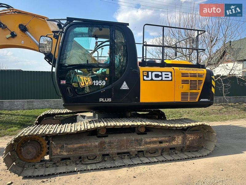 Гусеничный экскаватор JCB 220 2016 в Ивано-Франковске