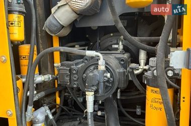 Гусеничный экскаватор JCB 220 2016 в Ивано-Франковске