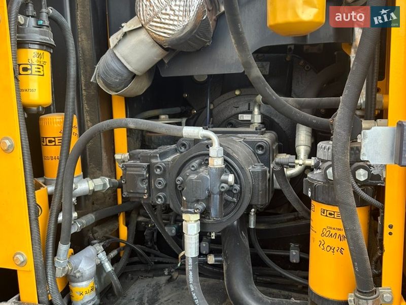 Гусеничный экскаватор JCB 220 2016 в Ивано-Франковске