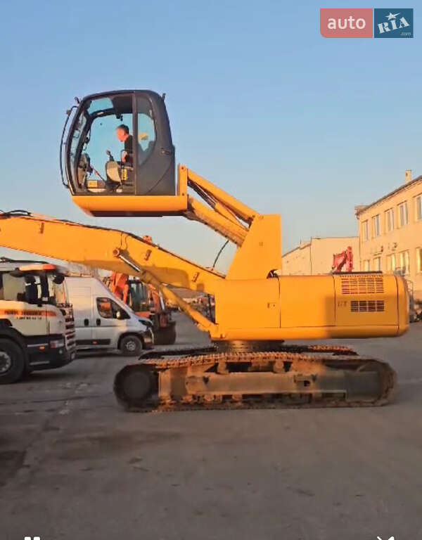 Гусеничний екскаватор JCB 220LC Xtra 2007 в 