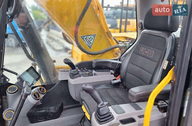Гусеничный экскаватор JCB 220LC Xtra 2019 в 
