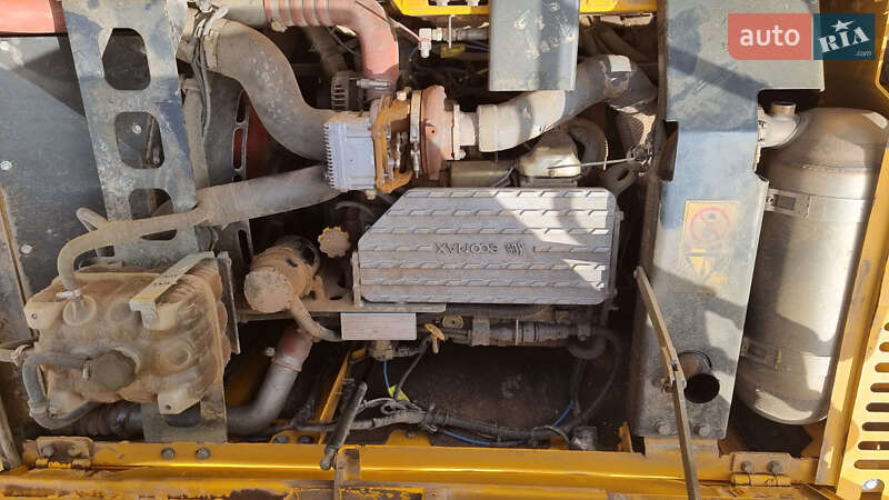 Гусеничный экскаватор JCB 220LC Xtra 2020 в Одессе