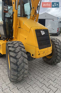 Экскаватор погрузчик JCB 2CX 2007 в Черновцах