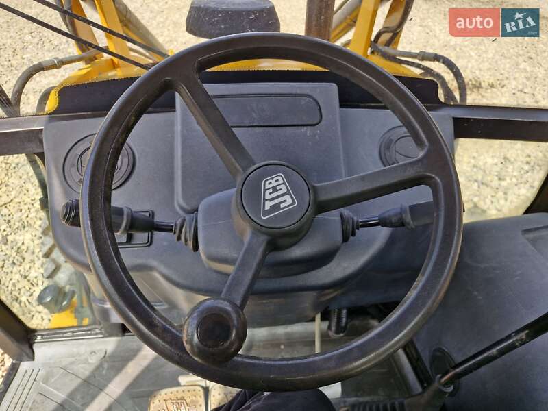 Экскаватор погрузчик JCB 2CX 2008 в Черновцах