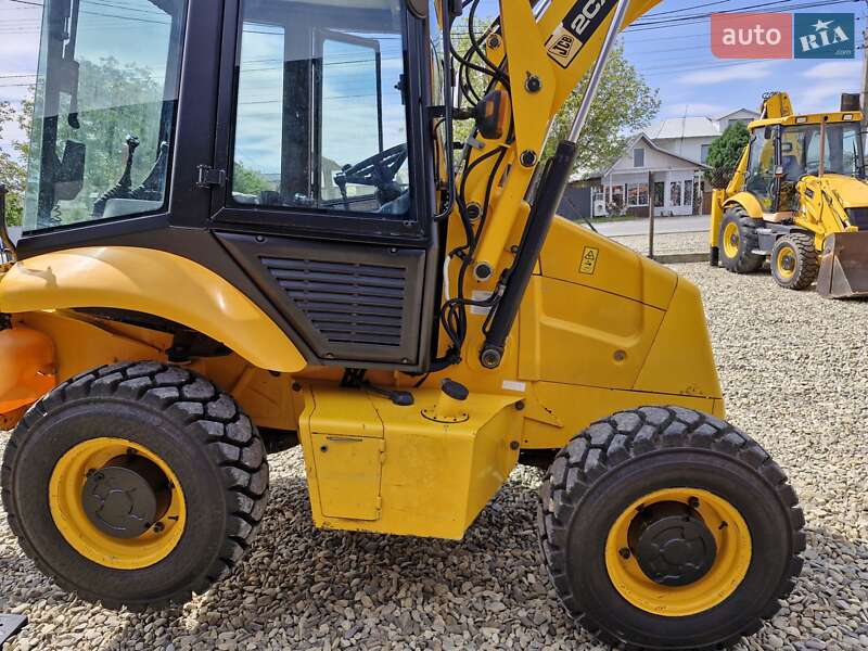 Экскаватор погрузчик JCB 2CX 2008 в Черновцах