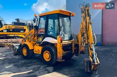 Экскаватор погрузчик JCB 2CX 2004 в Луцке