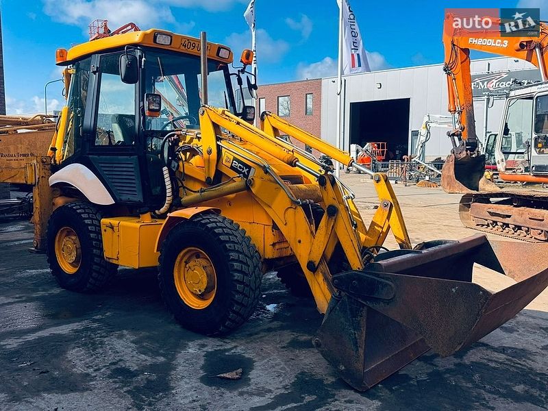 Экскаватор погрузчик JCB 2CX 2004 в Луцке