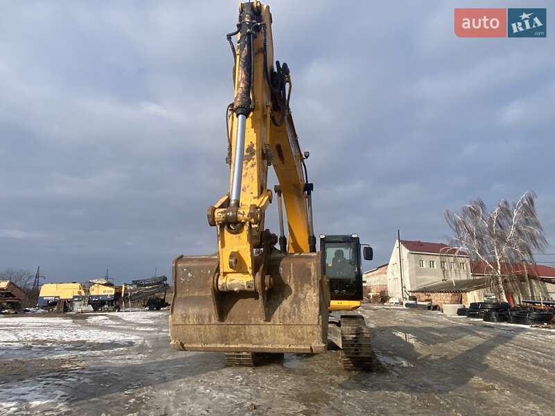 Экскаватор погрузчик JCB 330 2013 в Тернополе