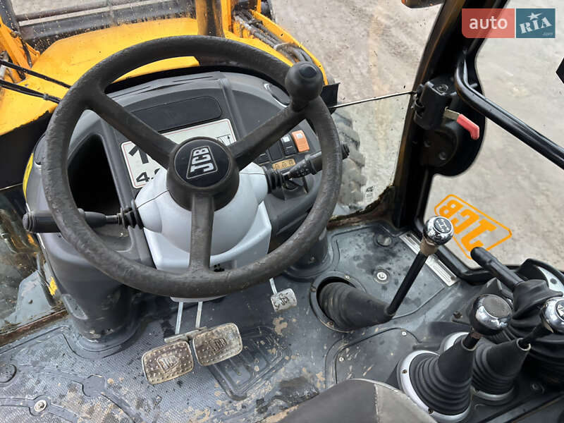 Экскаватор погрузчик JCB 3CX Sitemaster 2005 в Львове