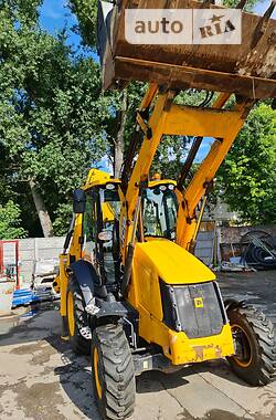 Екскаватор навантажувач JCB 3CX 2020 в 
