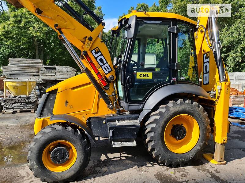Экскаватор погрузчик JCB 3CX 2020 в Чернигове