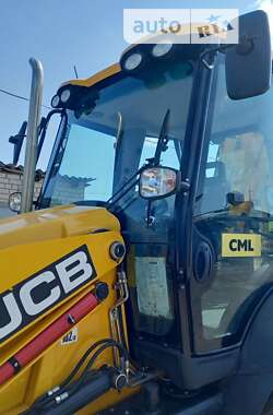 Екскаватор навантажувач JCB 3CX 2021 в Дніпрі