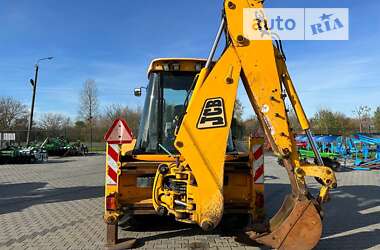 Экскаватор погрузчик JCB 3CX 2000 в 