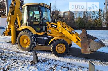 Колесный экскаватор JCB 3CX 2003 в Киеве