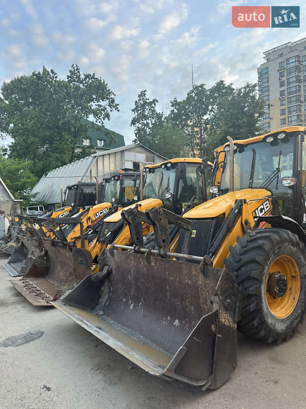 Екскаватор навантажувач JCB 3CX 2017 в Києві