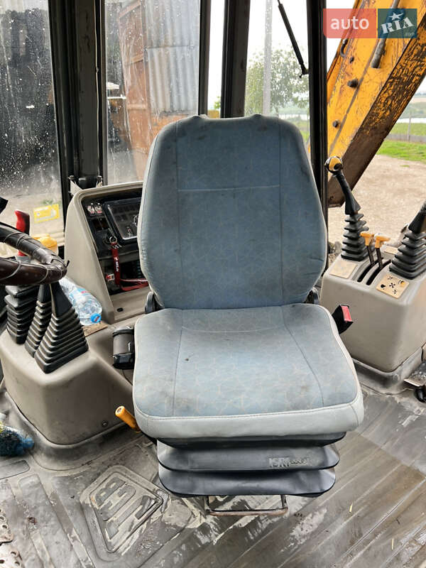 Экскаватор погрузчик JCB 3CX 1996 в Заставной