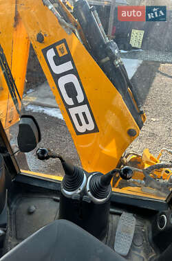 Экскаватор погрузчик JCB 3CX 2018 в 