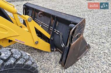 Екскаватор навантажувач JCB 3CX 2005 в 