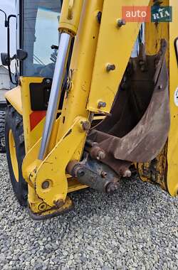 Екскаватор навантажувач JCB 3CX 2005 в 